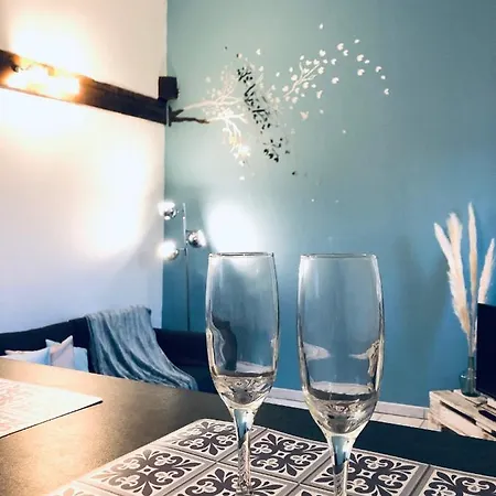 Appartement LE NORDIQUE Centre Tarbes, épuré, 2-4 pers, WIFI *